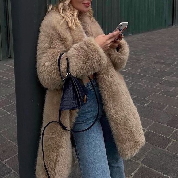 Mango Jackets & Blazers - NWT Mango Fur-effect Faux Fur Jacket Fuzzy Coat